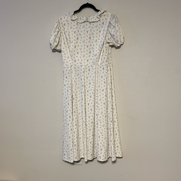 House of CB Floral Wrap Dress - Picture 4 of 4